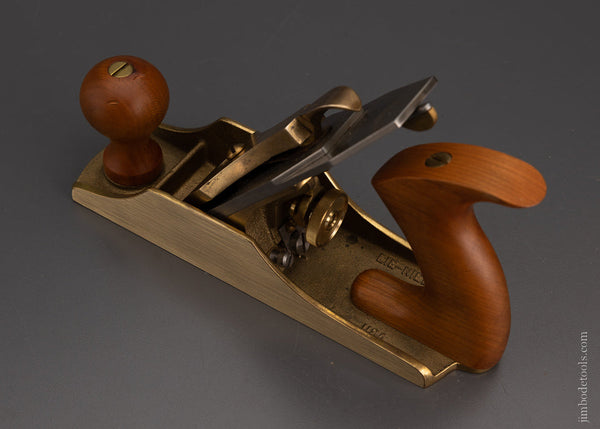 Hard-to-find LIE NIELSEN No. 4 Bronze Smooth Plane with 45° & 50° Frog –  Jim Bode Tools