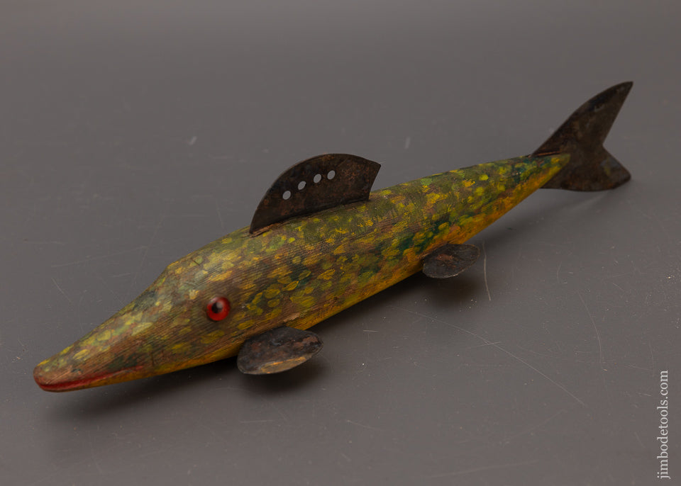 Swimming Pickerel Fish Decoy by ROB’T. LINDNER Clarence, N.Y. - 112012