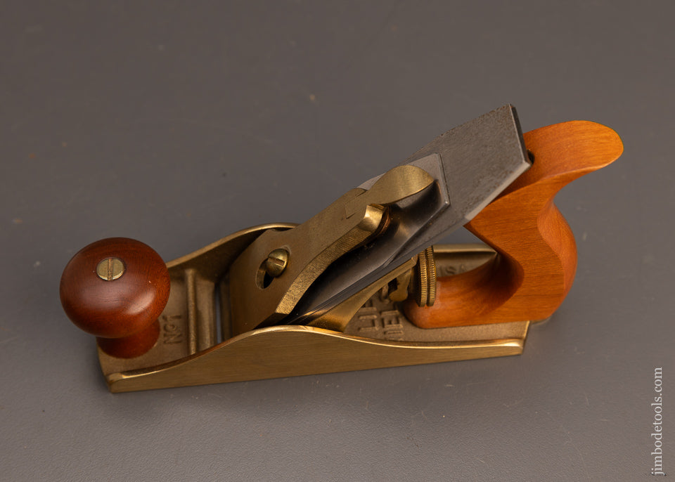 Discontinued Bronze LIE NIELSEN No. 1 Smooth Plane Mint in Box - 113125