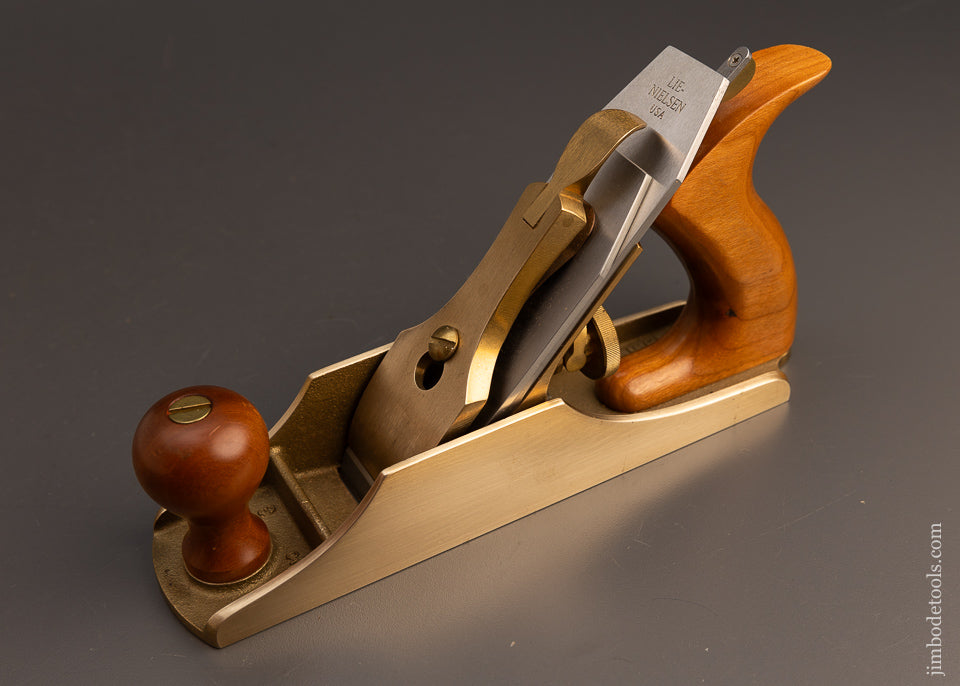 Near Mint Bronze LIE NIELSEN No. 3 Smooth Plane - 113312