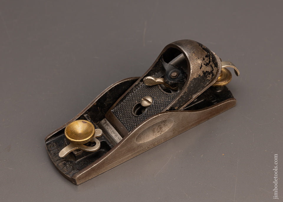 Fine STANLEY No. 9 1/2 Block Plane with Adjustable Mouth - 113320