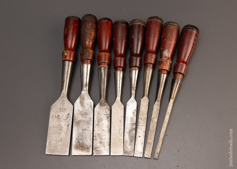 Fine Set of 8 STANLEY No. 750 Chisels - 113345