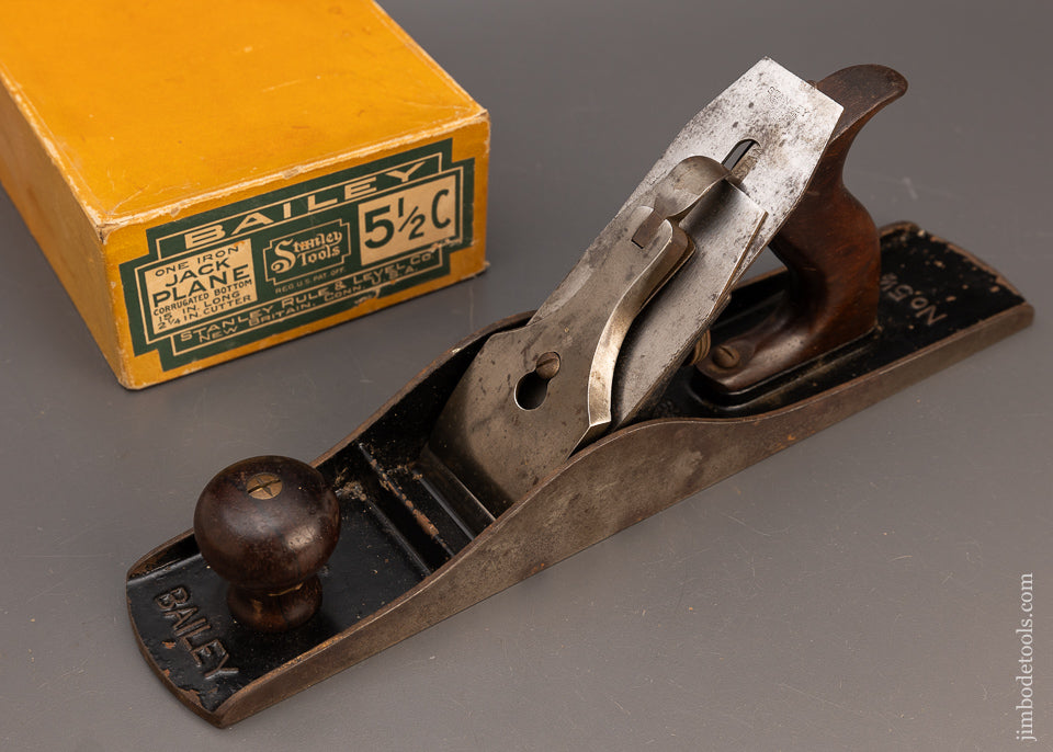 Premium STANLEY No. 5 1/2C JUMBO Jack Plane in its Original Box - 113504