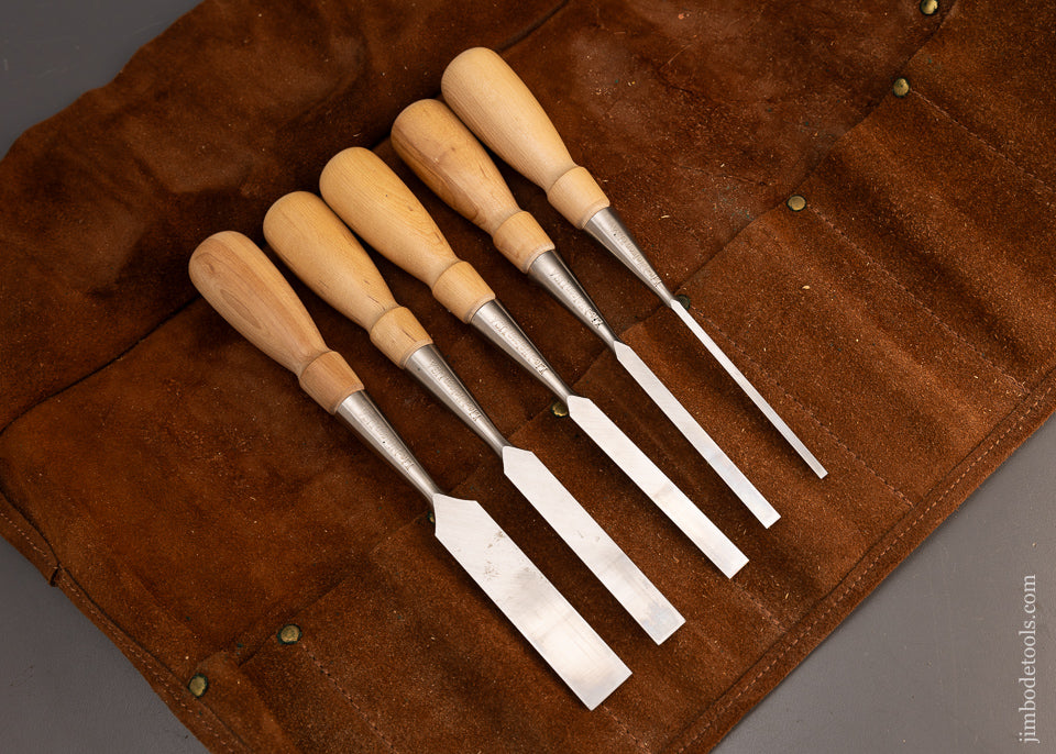 Mint Set of 5 LIE NIELSEN Bevel Edge Socket Chisels in Original Leather Roll - 113578