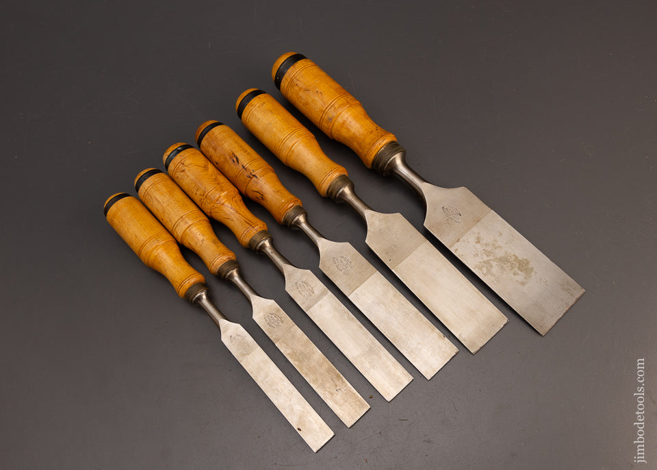 Amazing Set of 6 Large Size E.A. BERG ESKILSTUNA Tang Firmer Chisels in Custom Tiger Maple Box - 113715