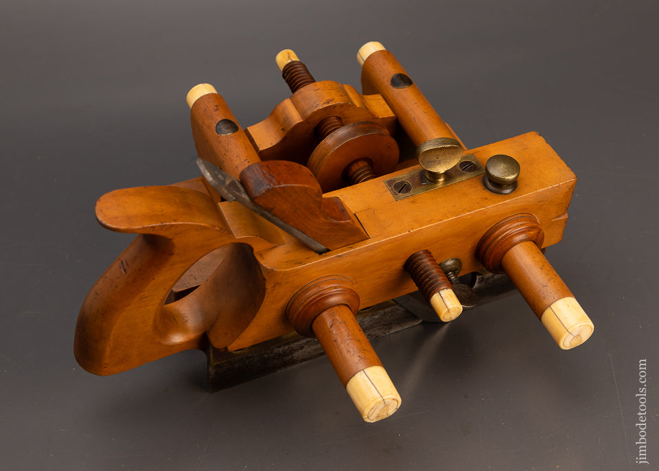 Gorgeous & Fine OHIO TOOL CO. Ca. 1820 to 1920 No. 111 Boxwood Center Wheel Plow Plane - 113786