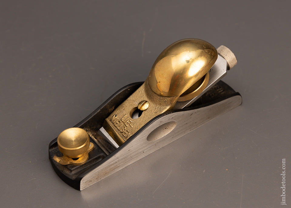 Near Mint LIE NIELSEN No. 9 1/2 Block Plane Long-Ago Discontinued - 114152