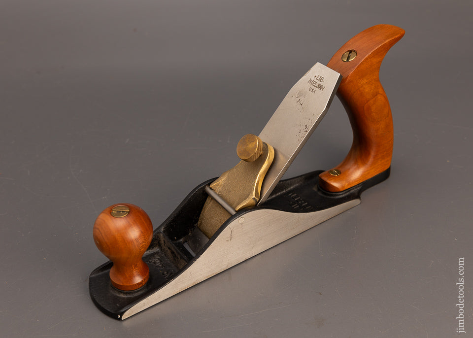 Extra Fine LIE NIELSEN No. 40 1/2 Scrub Plane - 114158