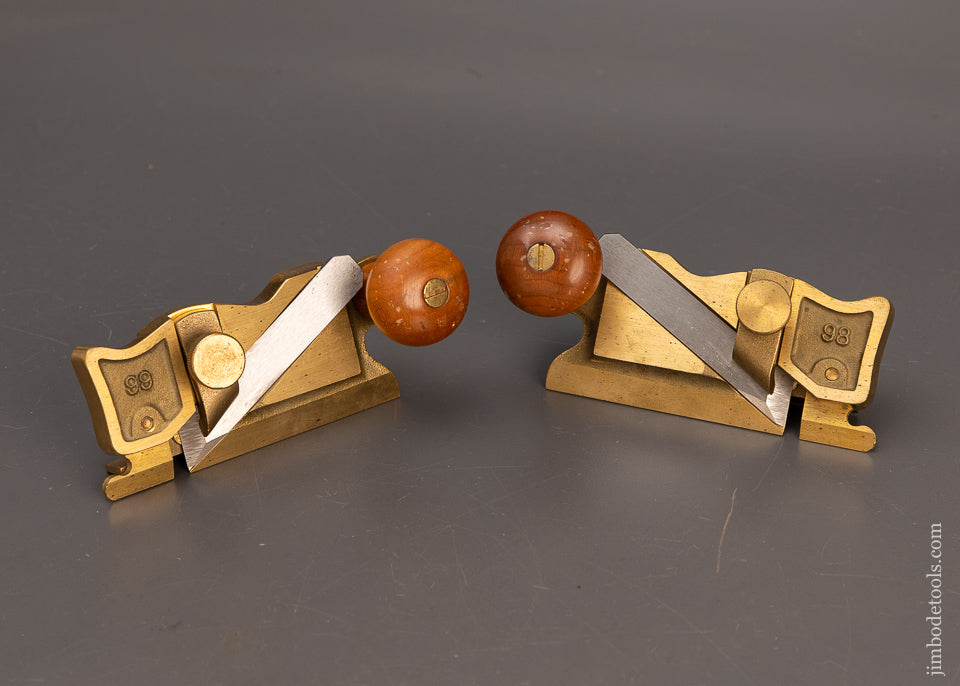 Near Mint Pair of LIE NIELSEN No. 98 & 99 Bronze Side Rabbet Planes - 114528