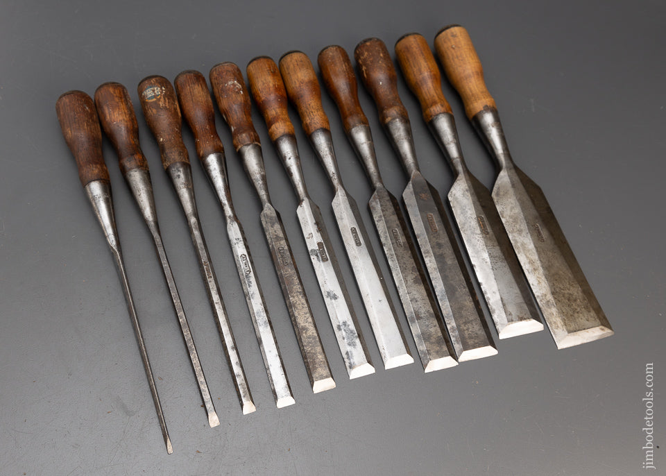 Awesome Set of 11 STANLEY No. 20 EVERLASTING Chisels - 114581