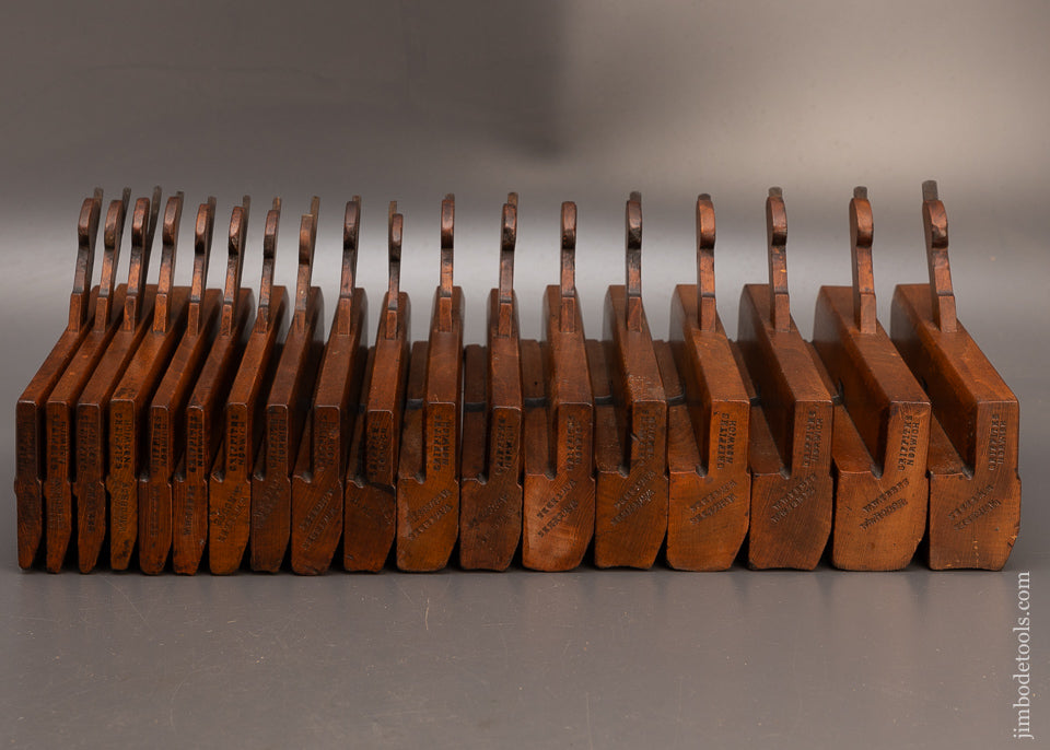 Complete Graduated Set of 18 Hollow & Round Moulding Planes by GRIFFITHS NORWICH circa 1803-1958 - 115021