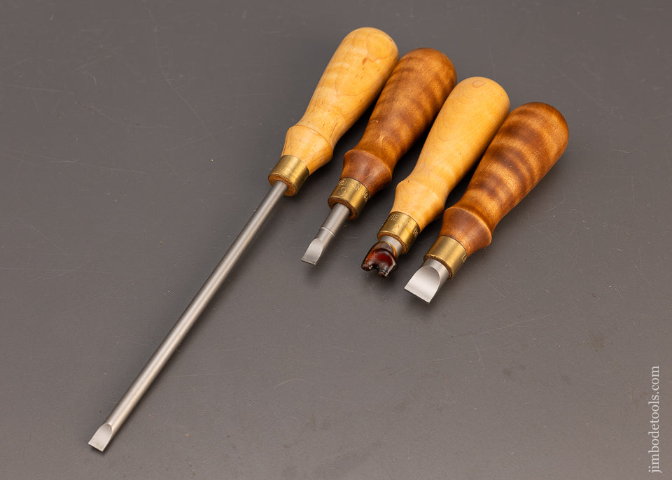 Set of 4 LIE NIELSEN Screwdrivers with Discontinued Tiger Maple Handles - 115147