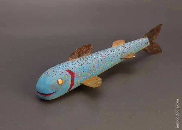 Beautiful 12 3/4 Inch Hand Carved Fish Decoy by ROB’T. LINDNER, Clarence, N.Y. - 115149