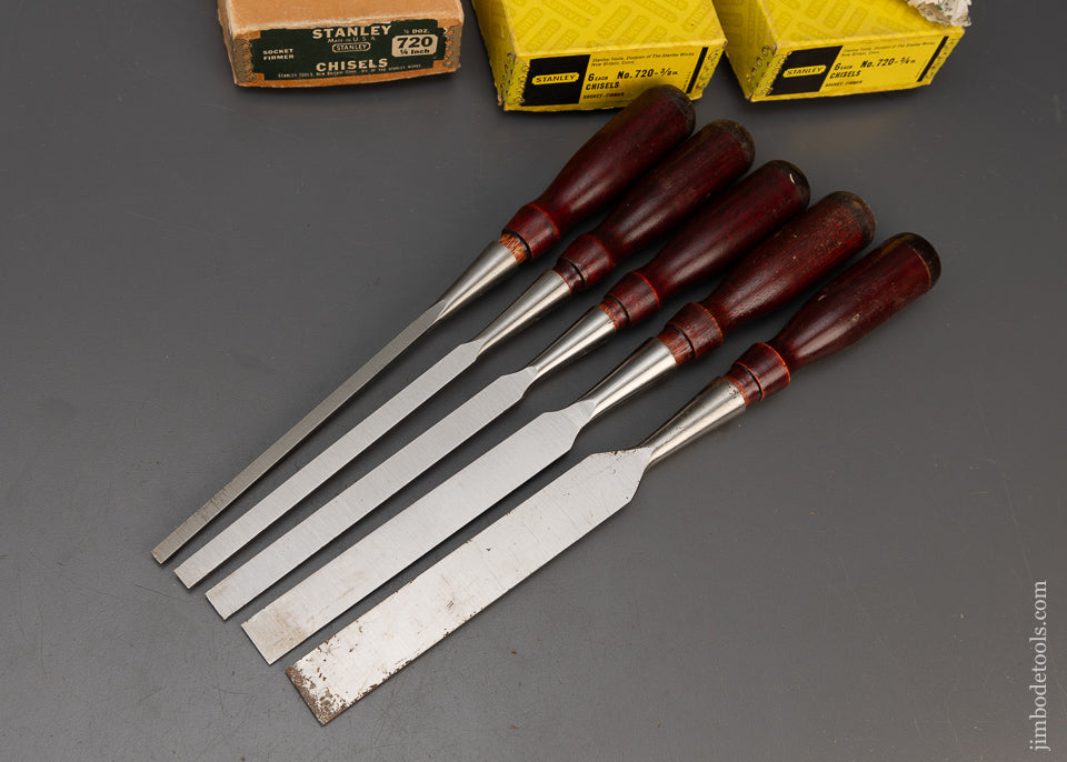 Mint in Box New Old Stock Set of 5 STANLEY No. 720 Socket Firmer Chisels - 115244