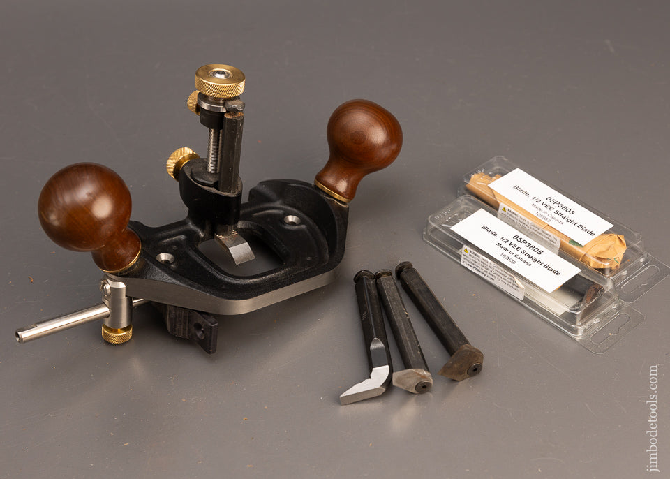 VERITAS Large Router Plane with Fence & 6 Cutters - 115315