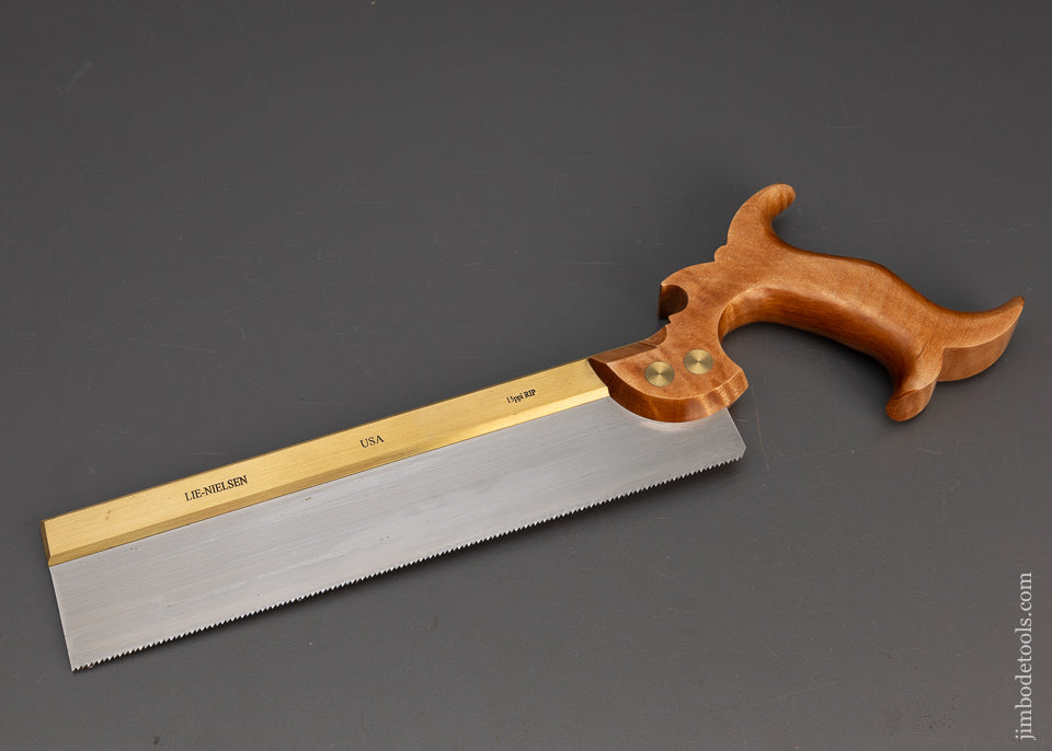 Mint & Unused LIE NIELSEN Brass Back Dovetail Saw with Discontinued Tiger Maple Handle - 115326