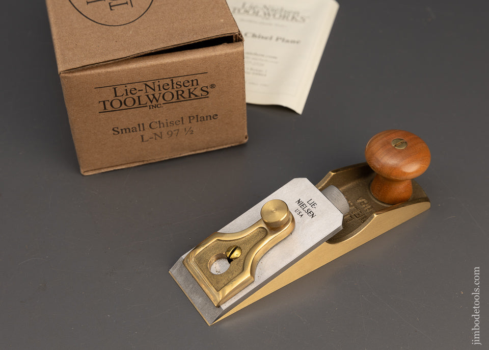 Mint in Box LIE NIELSEN No. 97 1/2 Small Chisel Edge Plane - 115358