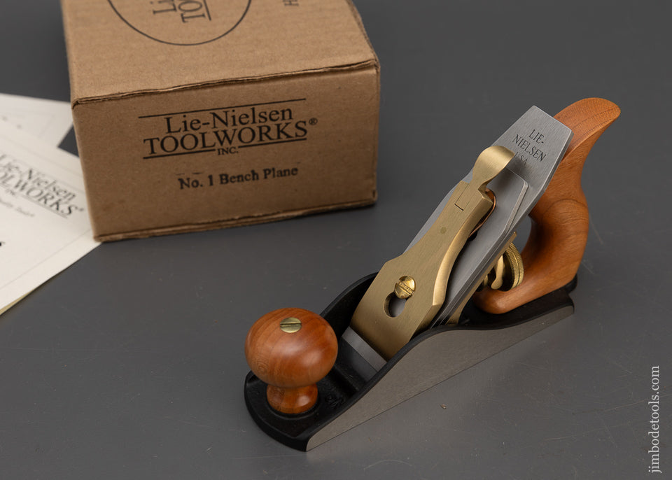 Mint in Box & Unavailable at LIE NIELSEN No. 1 Bench Plane Unused - 115414