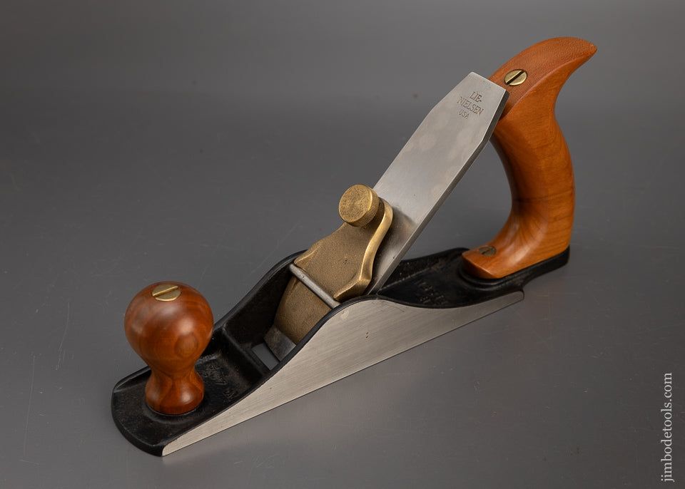 Unused LIE NIELSEN No. 40 1/2 Scrub Plane - 115421