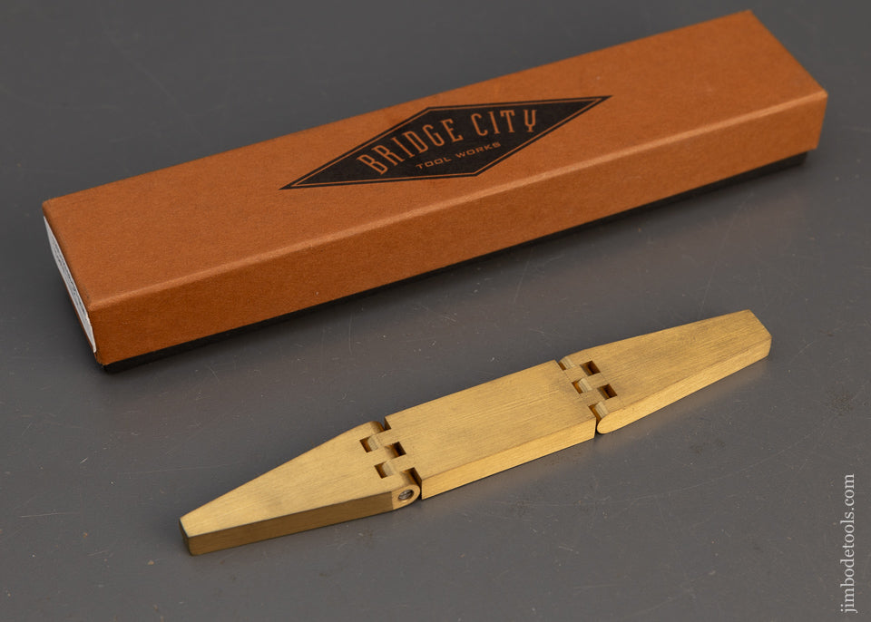 BRIDGE CITY TOOL WORKS No. SS-DT Dovetail Saddle Square Mint in Box - 115475