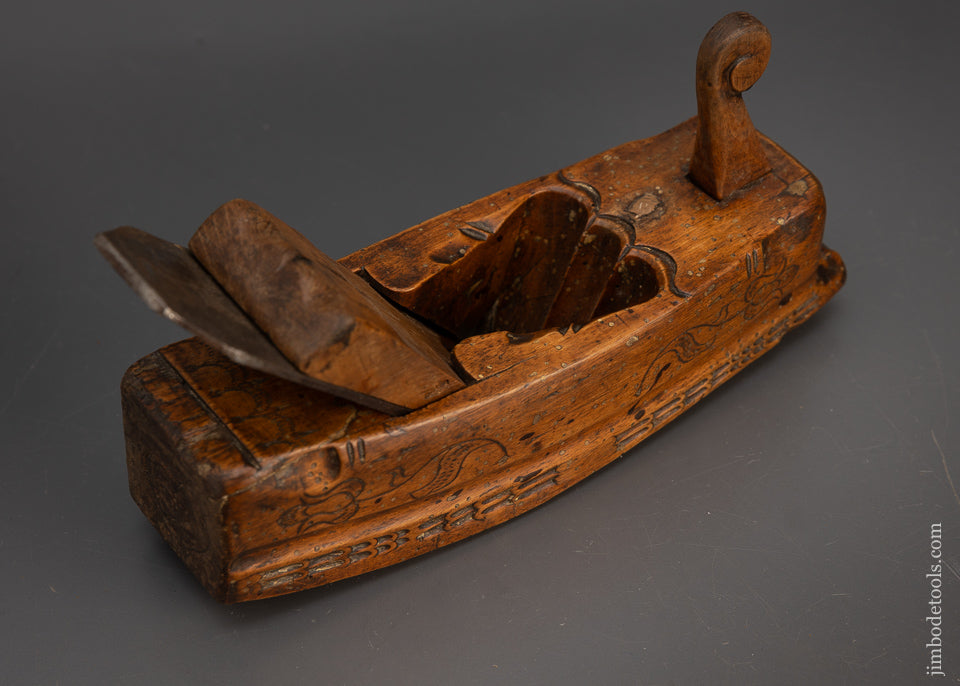 Fancy Carved & Dated 1726 European Compass Plane - 115630