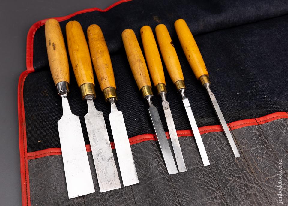 A Beautiful Set of Boxwood Handled Chisels by MARPLES - 95552