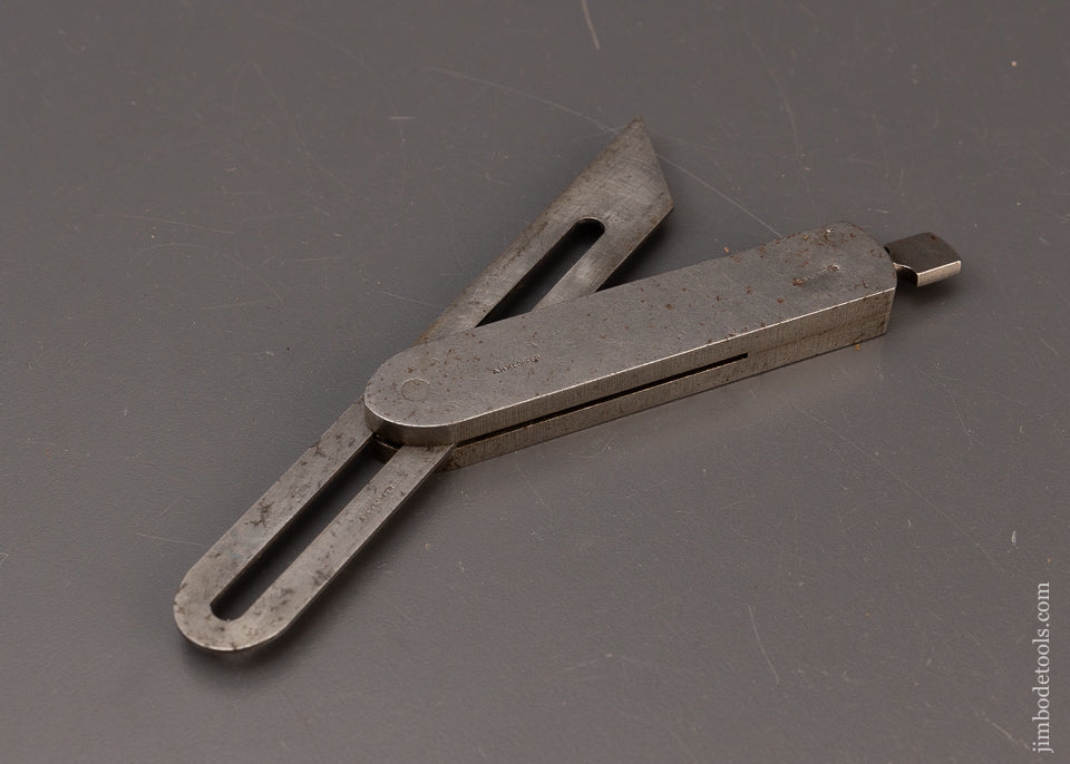 Crisp 6 Inch ST. JOHNSBURY Bevel Square ROBINSON’S PATENT 1870 - EXCELSIOR 111435