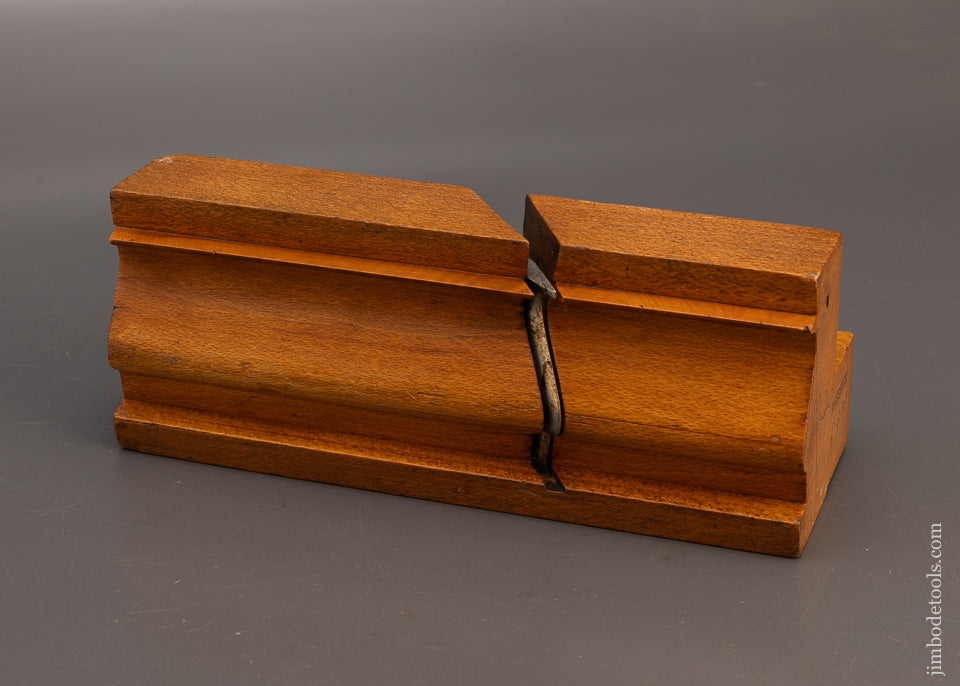 World Class Massive Quirk Ogee Moulding Plane by GRIFFITHS NORWICH Ca. 1803-1958 - EXCELSIOR 115014