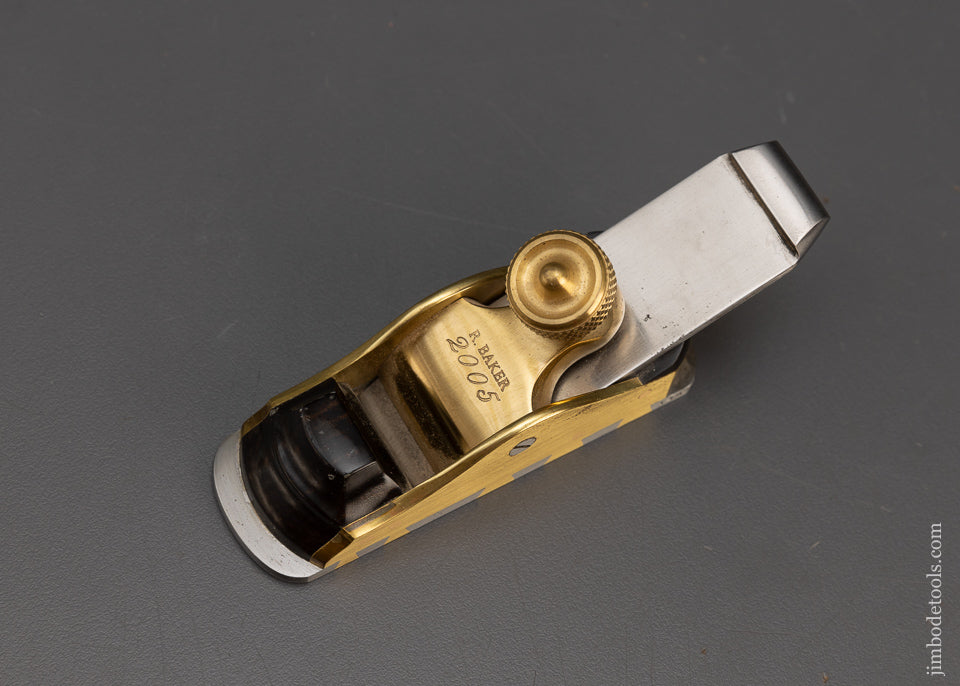 Spectacular ROB’T. BAKER Dovetailed Gunmetal Thumb Plane - EXCELSIOR 115252