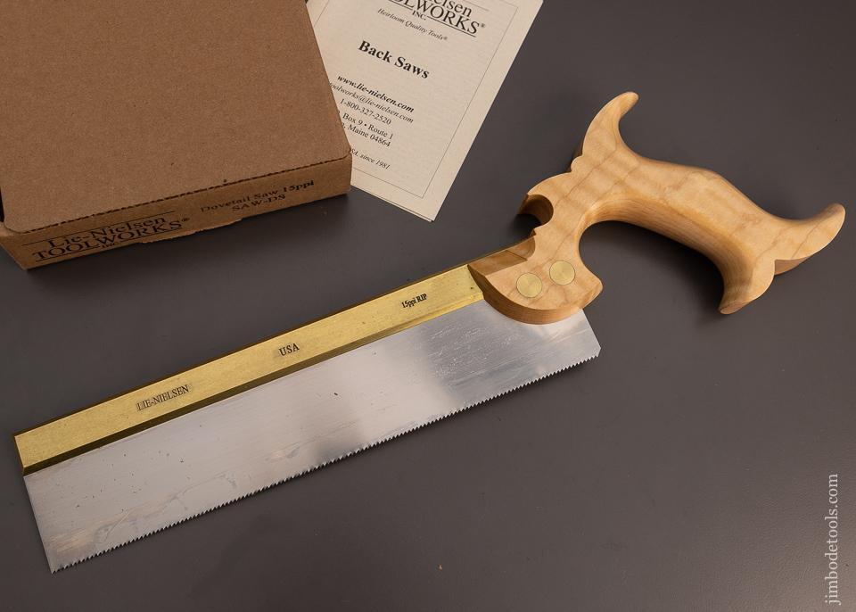 LIE NIELSEN 9 Inch Dovetail Saw Mint in Box - 100402