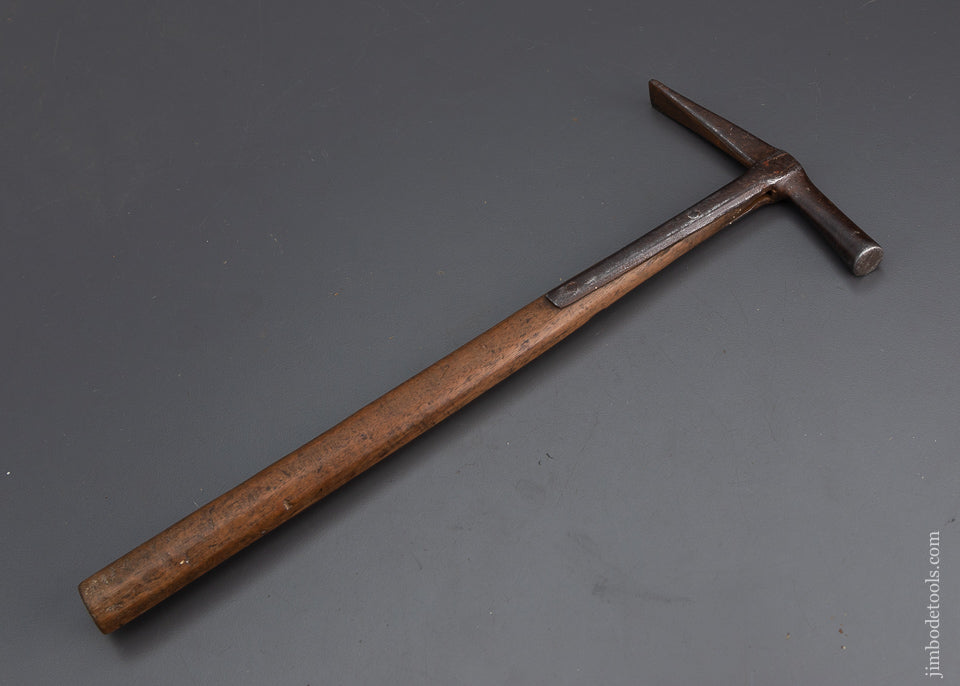 Pretty English Strapped Hammer - 102197