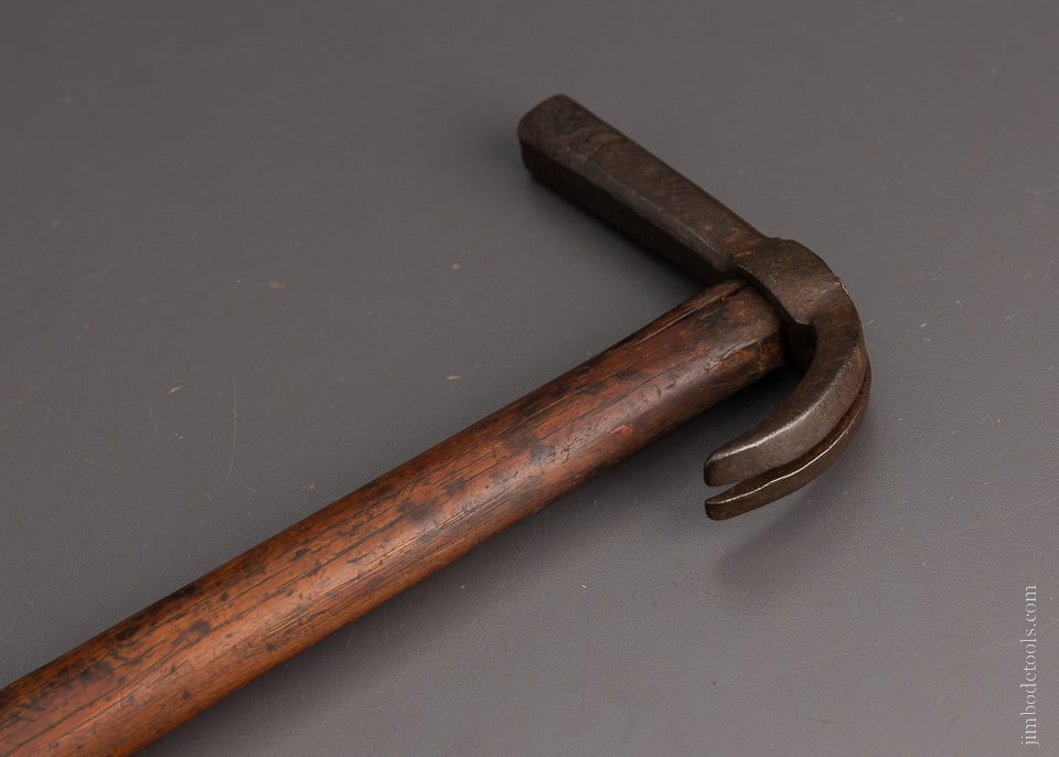 Remarkable Early 18th Century Hammer - 104177