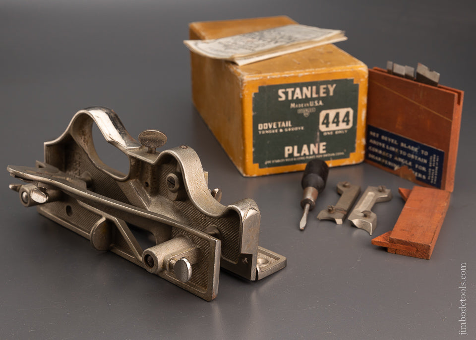 STANLEY No. 444 Dovetail Tongue & Groove Plane 100% Near MINT and COMPLETE in Original Box -104515