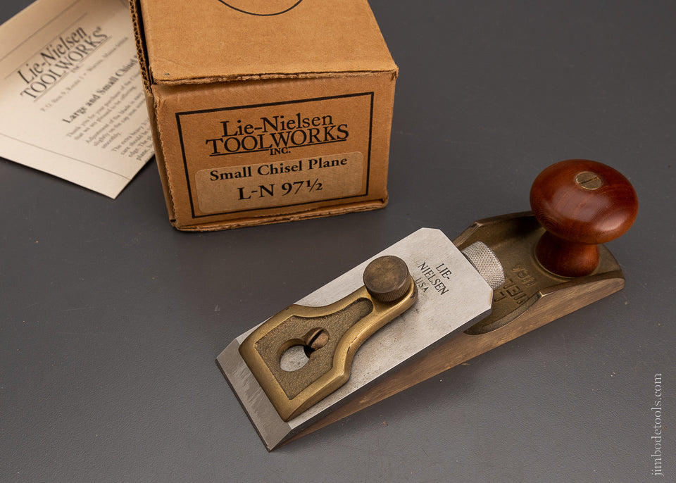 LIE NIELSEN No. 97 1/2 Small Chisel Plane Mint in Box - 104699