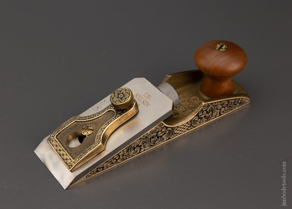 Lavishly Engraved LIE NIELSEN No. 97 1/2 Chisel Edge Plane by MIKHAIL DAVYDOV - 105321