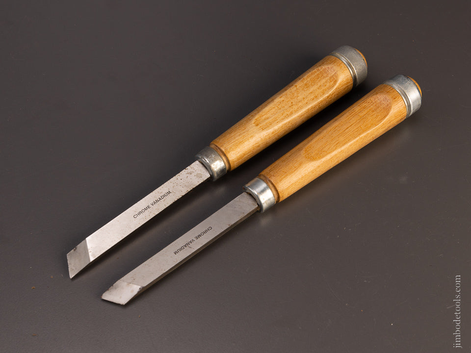 2 Mint Left & Right Skew Paring Chisels - 107584