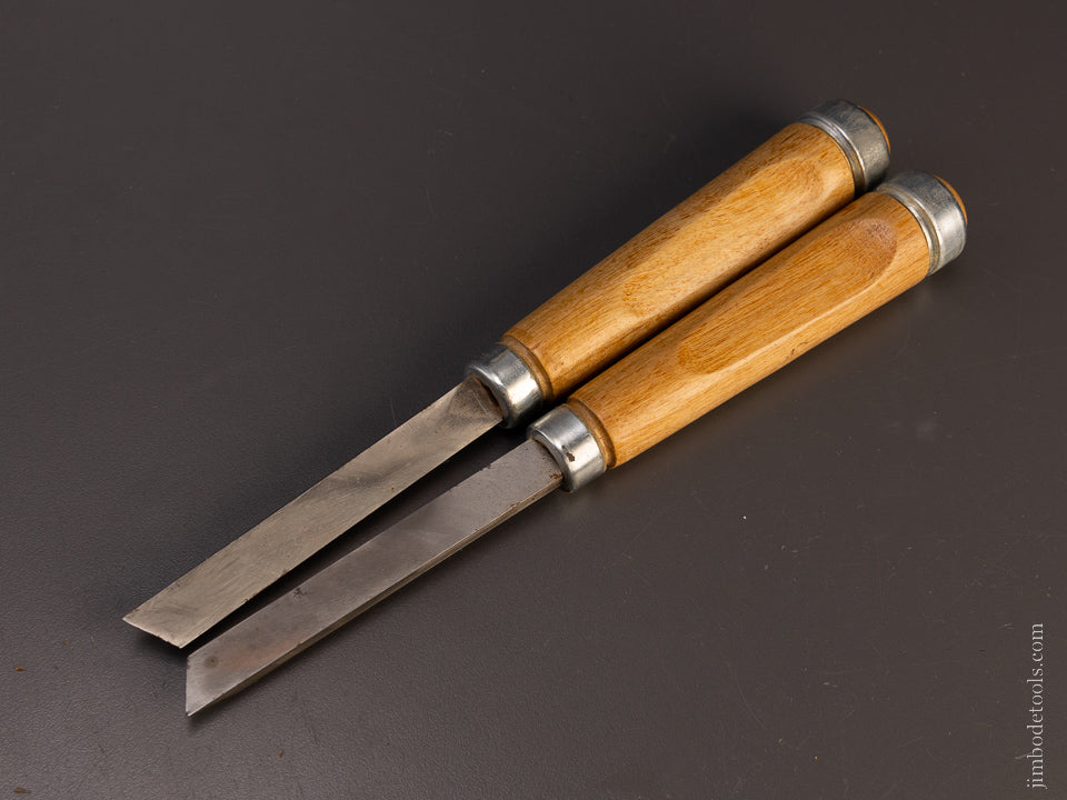 2 Mint Left & Right Skew Paring Chisels - 107584