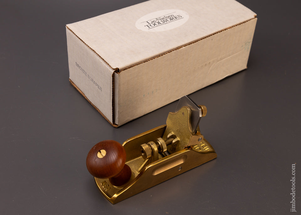 LIE NIELSEN Bronze Scraper Plane Mint in Box - 108168