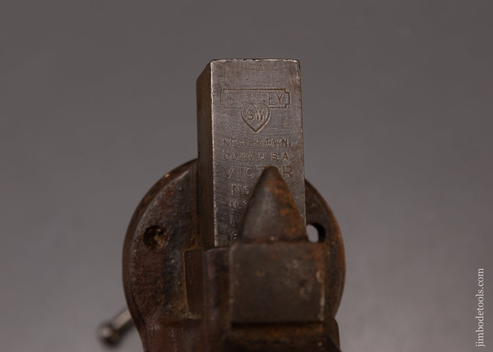 SWEETHEART STANLEY VICTOR No. 761 Bench Vise - 108229