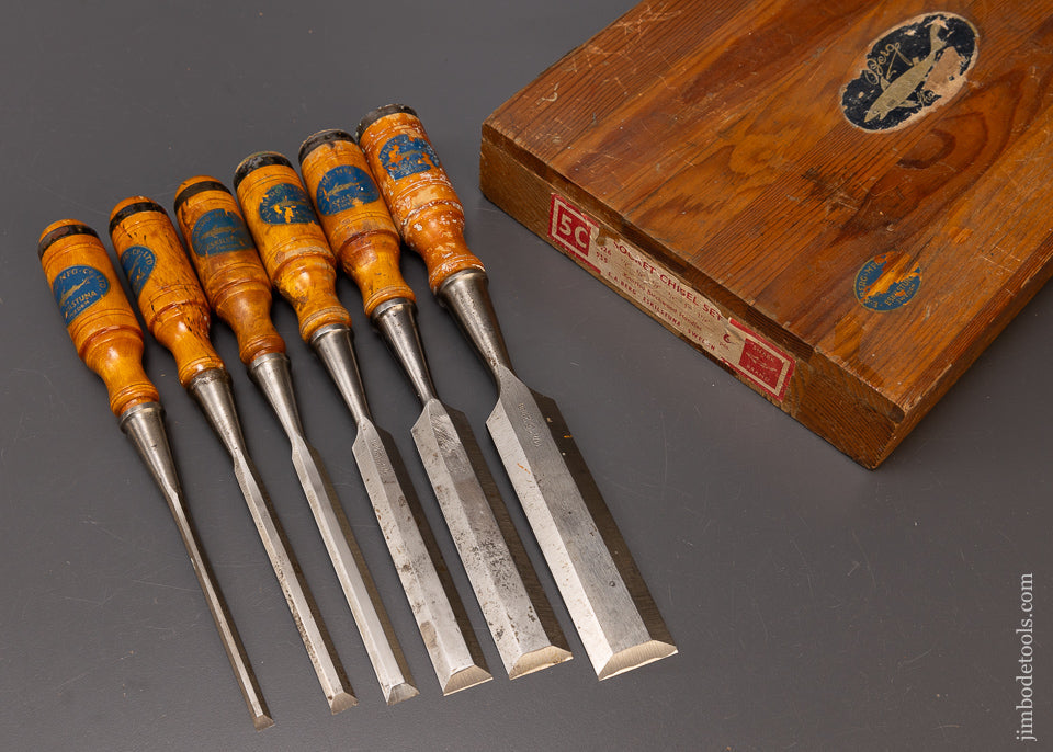 Good User Set of E.A. BERG ESKILSTUNA Socket Chisels - 109878