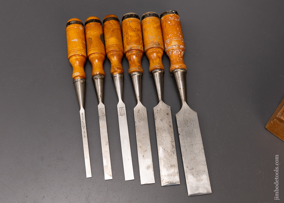 Good User Set of E.A. BERG ESKILSTUNA Socket Chisels - 109878