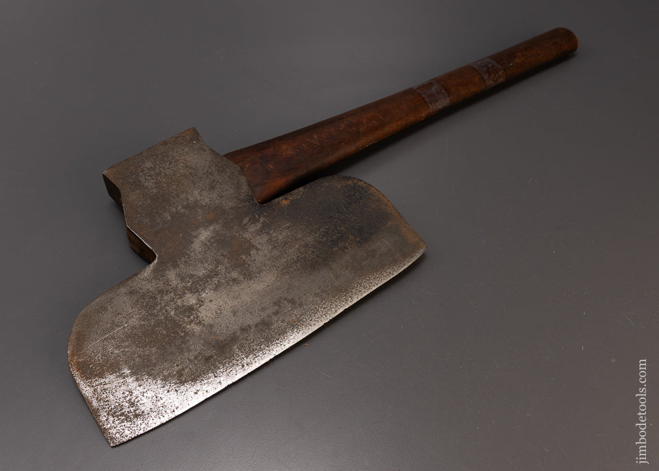 Fine PLUMB Offset Single Bevel Hewing Axe - 110098