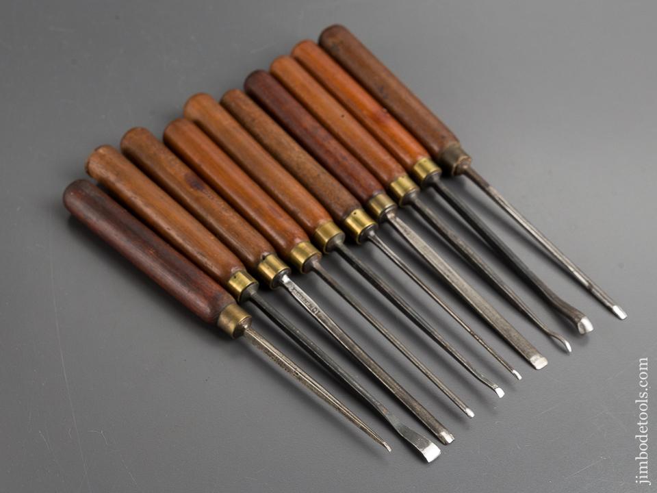 Ten Good ADDIS Carving Gouges - 82072