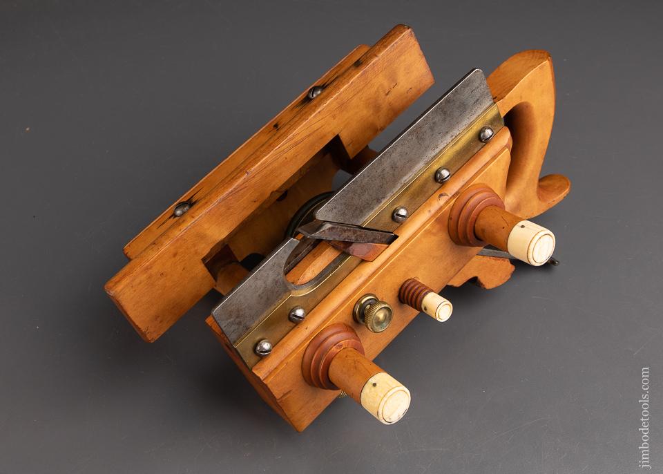 Remarkable! SANDUSKY NO. 141 Boxwood Center Wheel Plow Plane - 92889U