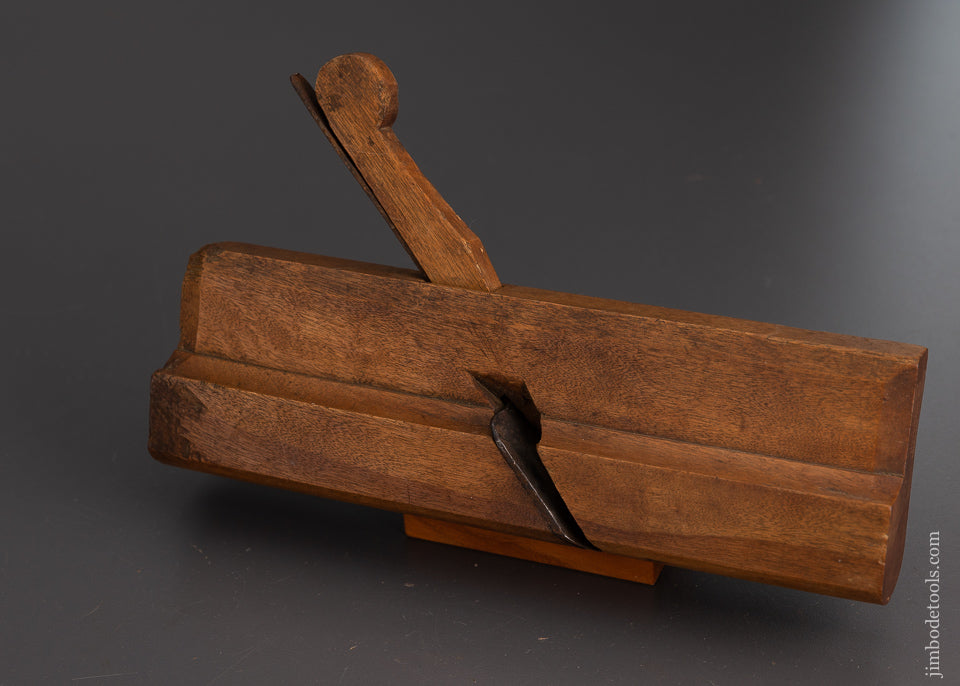 Crisp F. NICHOLSON LIVING IN WRENTHAM 18th Century Yellow Birch Moulding Plane - EXCELSIOR 102919