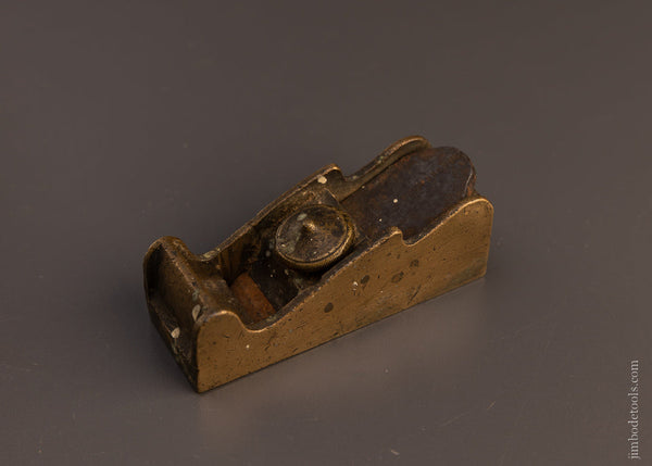 Remarkable Brass Thumb Plane - EXCELSIOR 106895